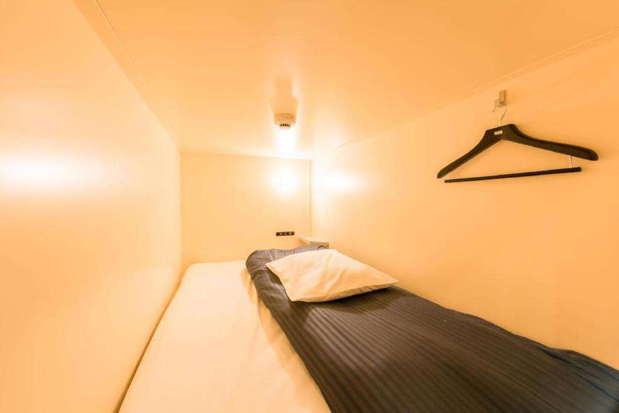 &And Hostel Kuramae West Tokyo Bagian luar foto